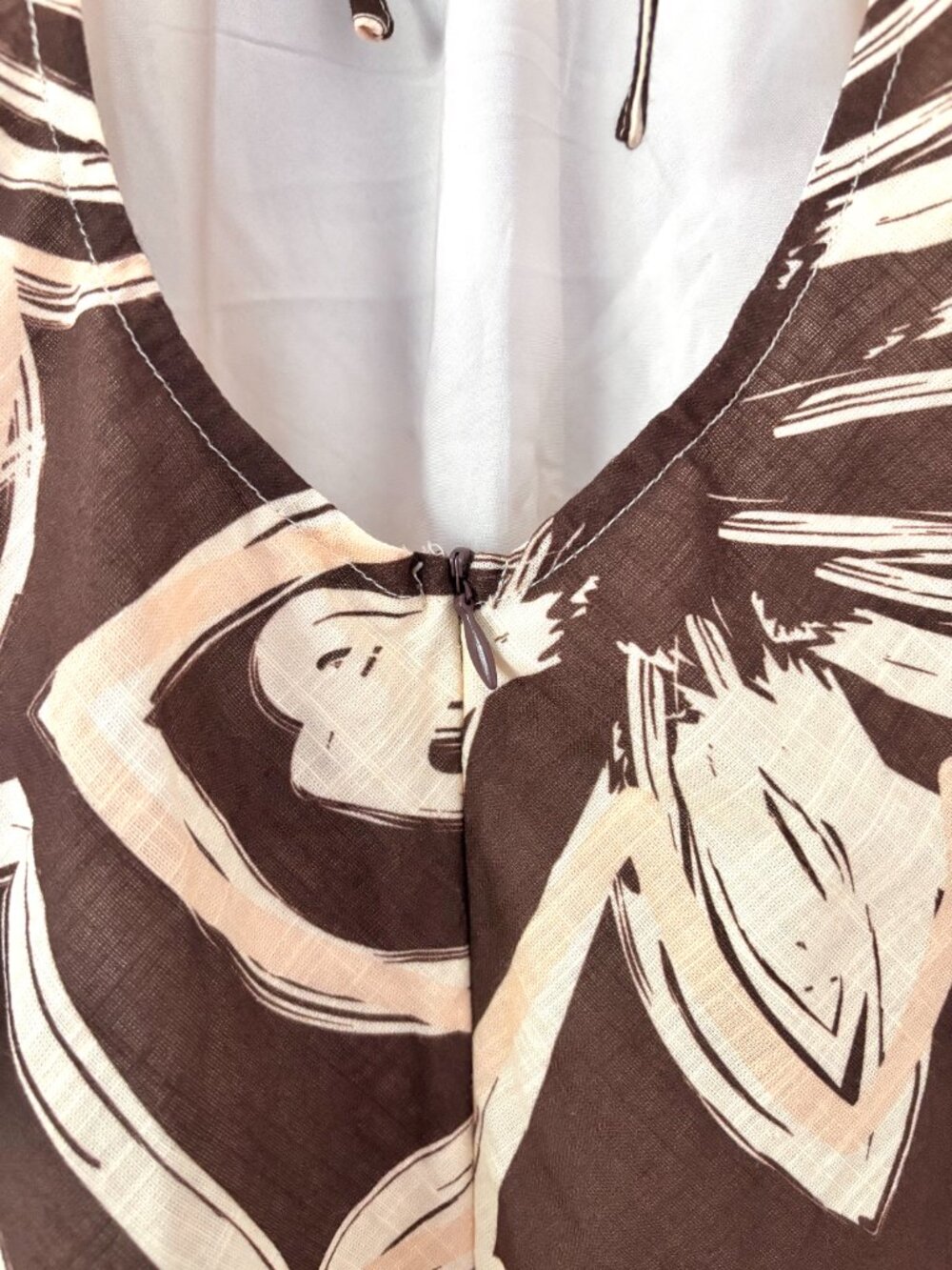 NWT Brown/Cream Backless Mini Dress - Picture 16 of 16